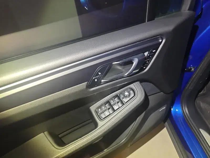 2017 Macan 2.0T — миниатюра 15