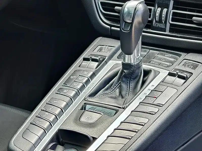 2020 Macan 2.0T — миниатюра 13