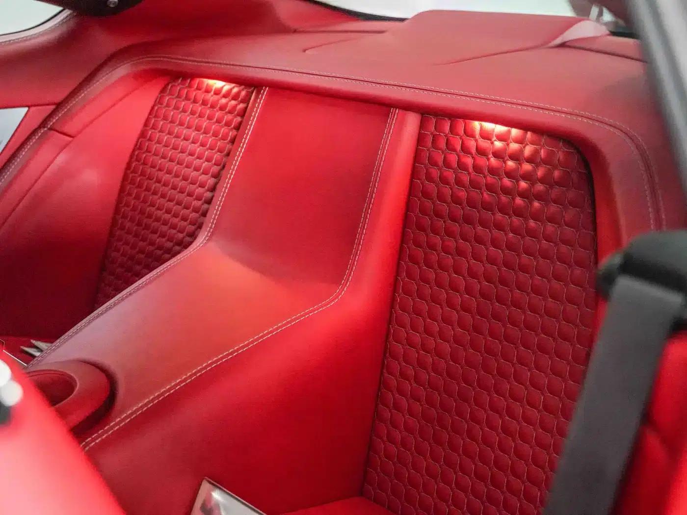 2013 Vanquish 6.0L Standard Model — миниатюра 12