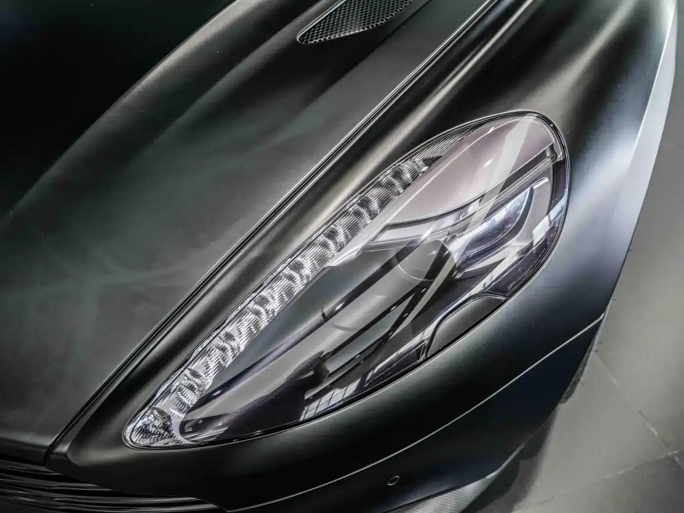 2013 Vanquish 6.0L Standard Model — миниатюра 6
