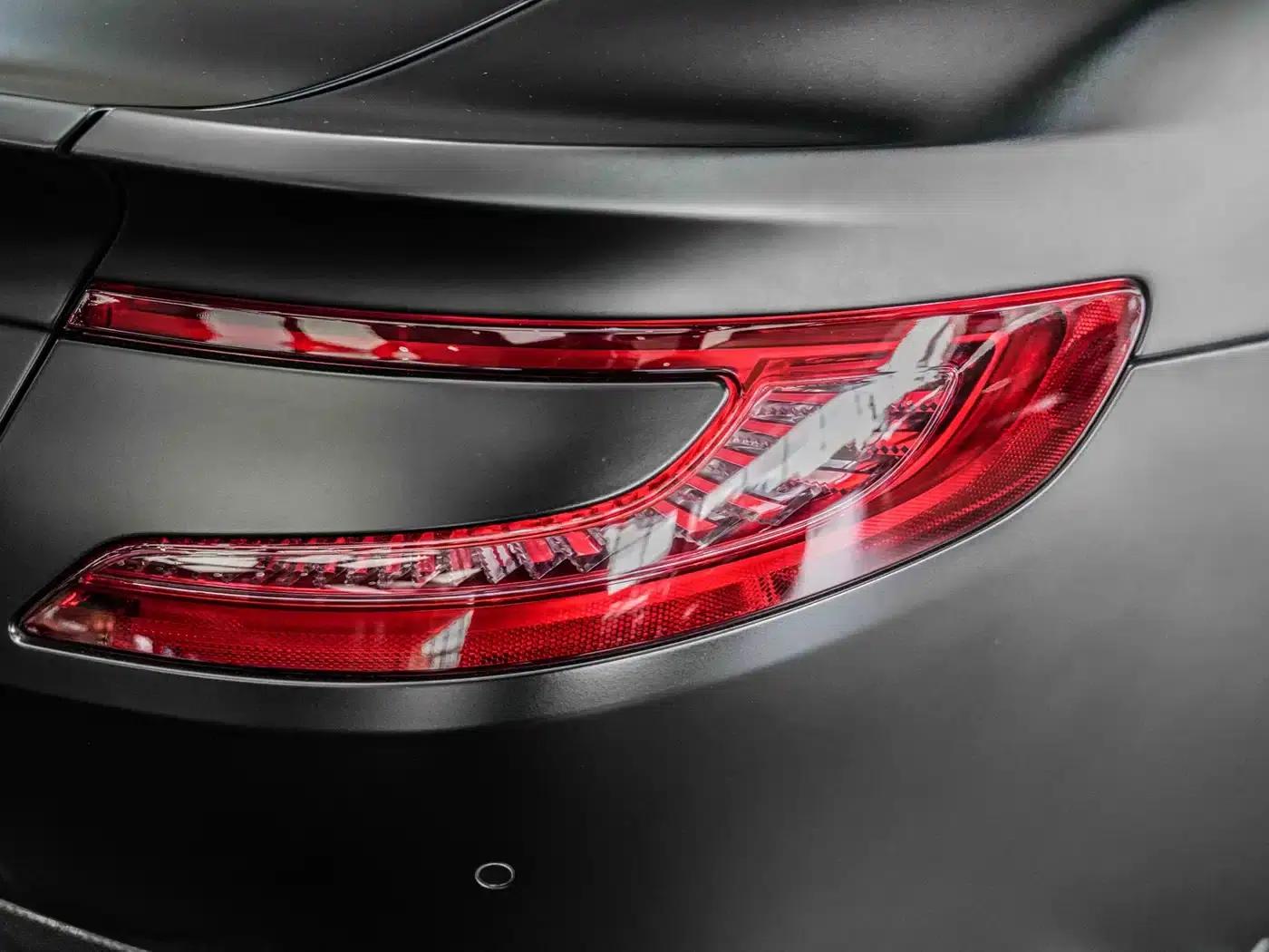 2013 Vanquish 6.0L Standard Model — миниатюра 7