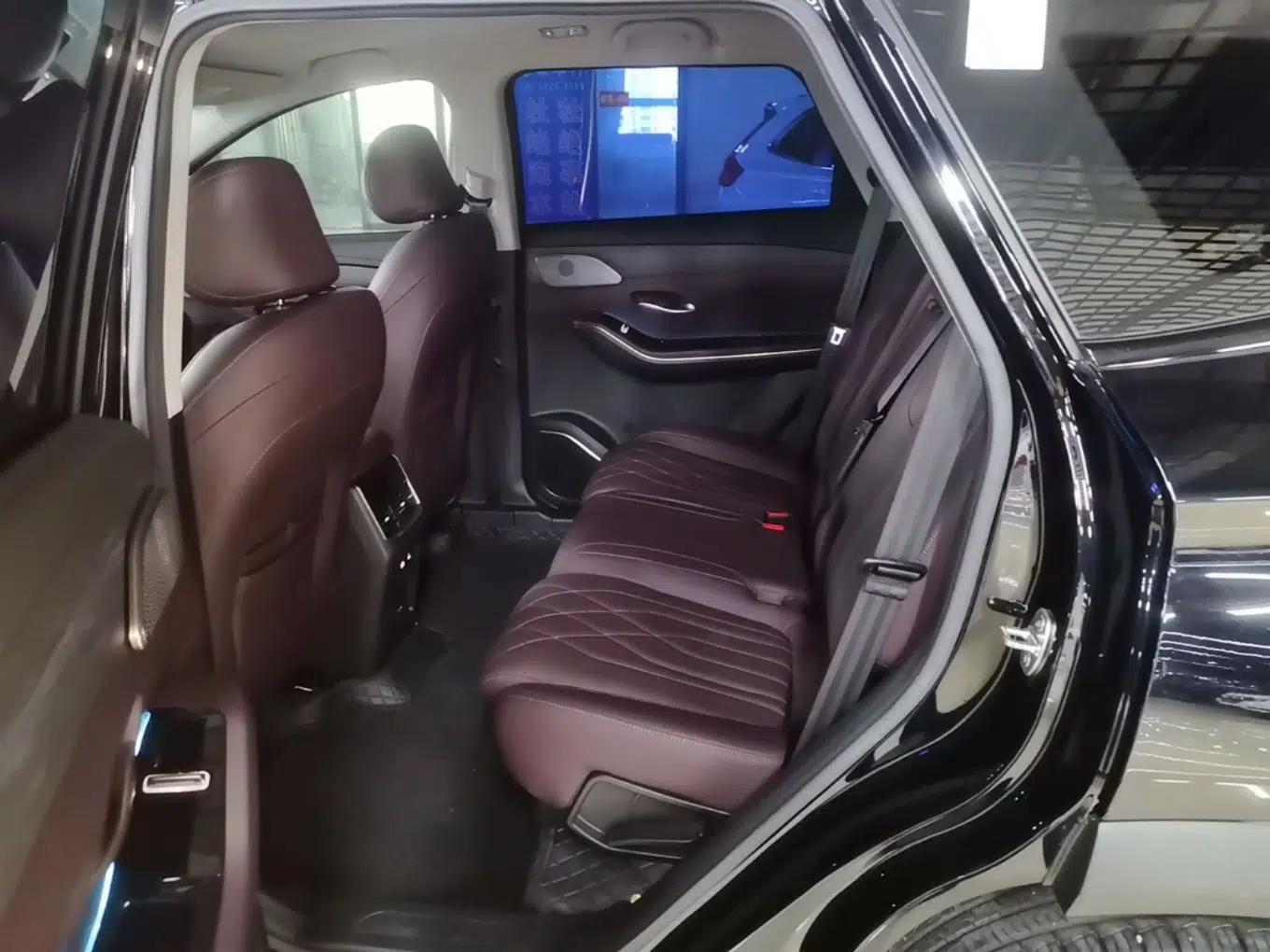 JETOUR X90 PRO 2024 1.6T DCT Luxury Edition 5 Seats — миниатюра 20