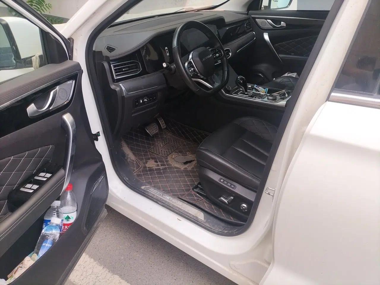 JETOUR X95 2020 1.6T DCT Conquer Pro Edition 7 Seats — миниатюра 16