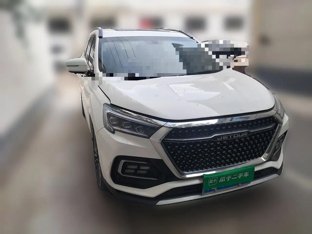 JETOUR X95 2020 1.6T DCT Conquer Pro Edition 7 Seats — миниатюра 3
