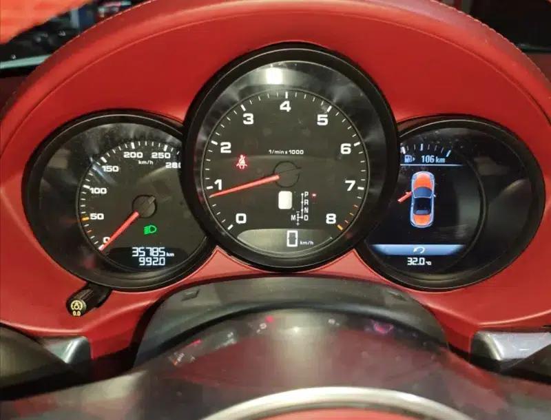 2018 Porsche 718 Boxster 2.0T — миниатюра 14