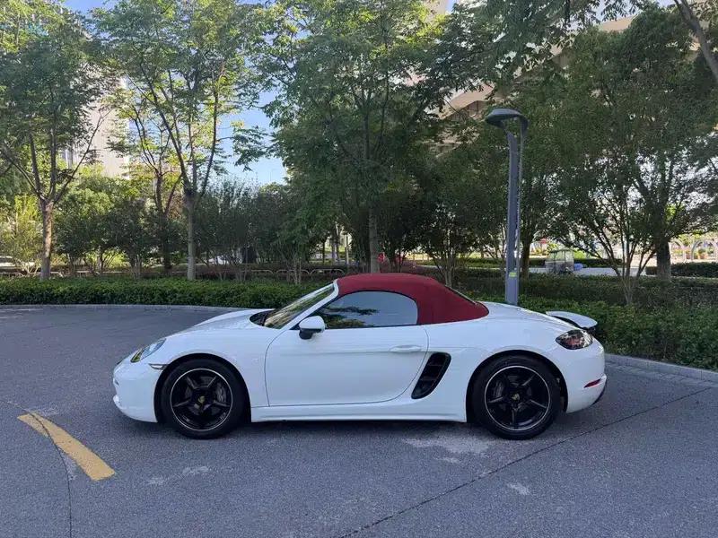 2018 Porsche 718 Boxster 2.0T — миниатюра 8