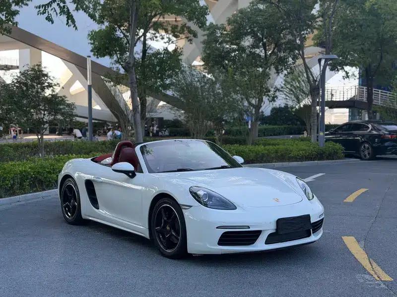 2018 Porsche 718 Boxster 2.0T — миниатюра 10
