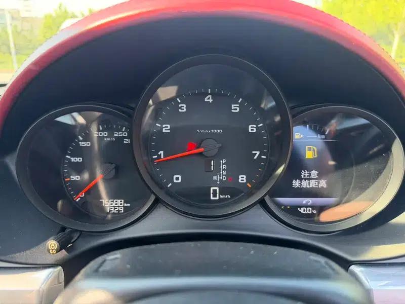 2016 Porsche 718 Boxster 2.0T — миниатюра 12
