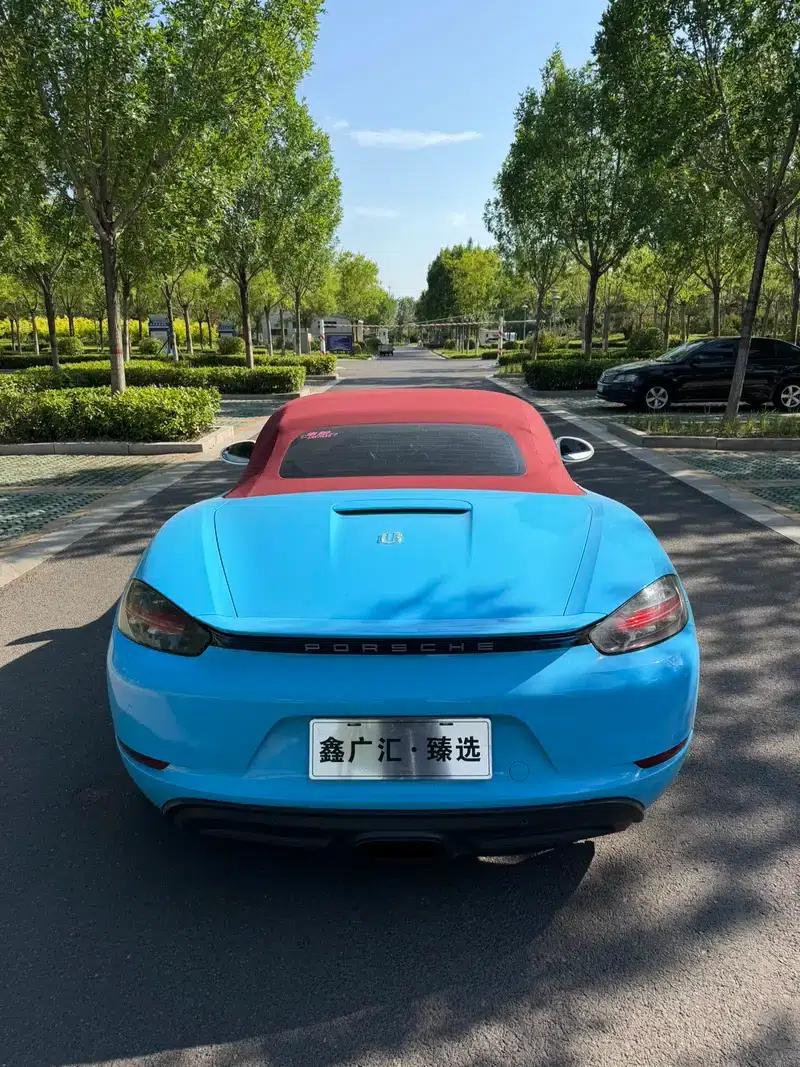 2016 Porsche 718 Boxster 2.0T — миниатюра 5