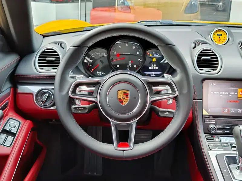 Porsche 718 Cayman 2020 2.0T — миниатюра 16