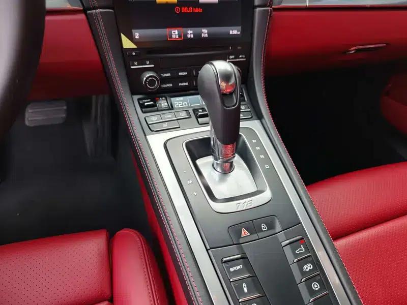Porsche 718 Cayman 2020 2.0T — миниатюра 17