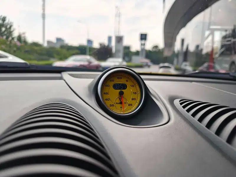 Porsche 718 Cayman 2020 2.0T — миниатюра 9