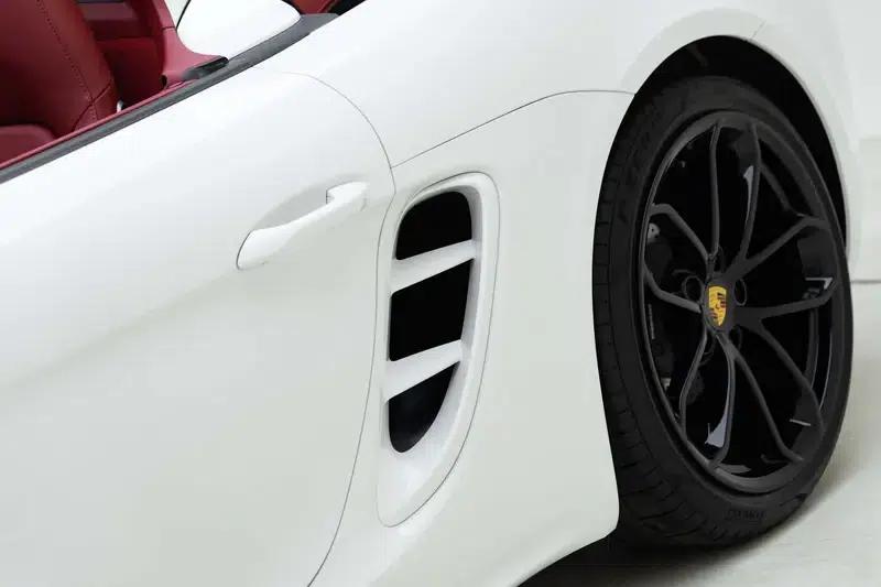 2023 Porsche 718 Boxster Style Edition 2.0T — миниатюра 8