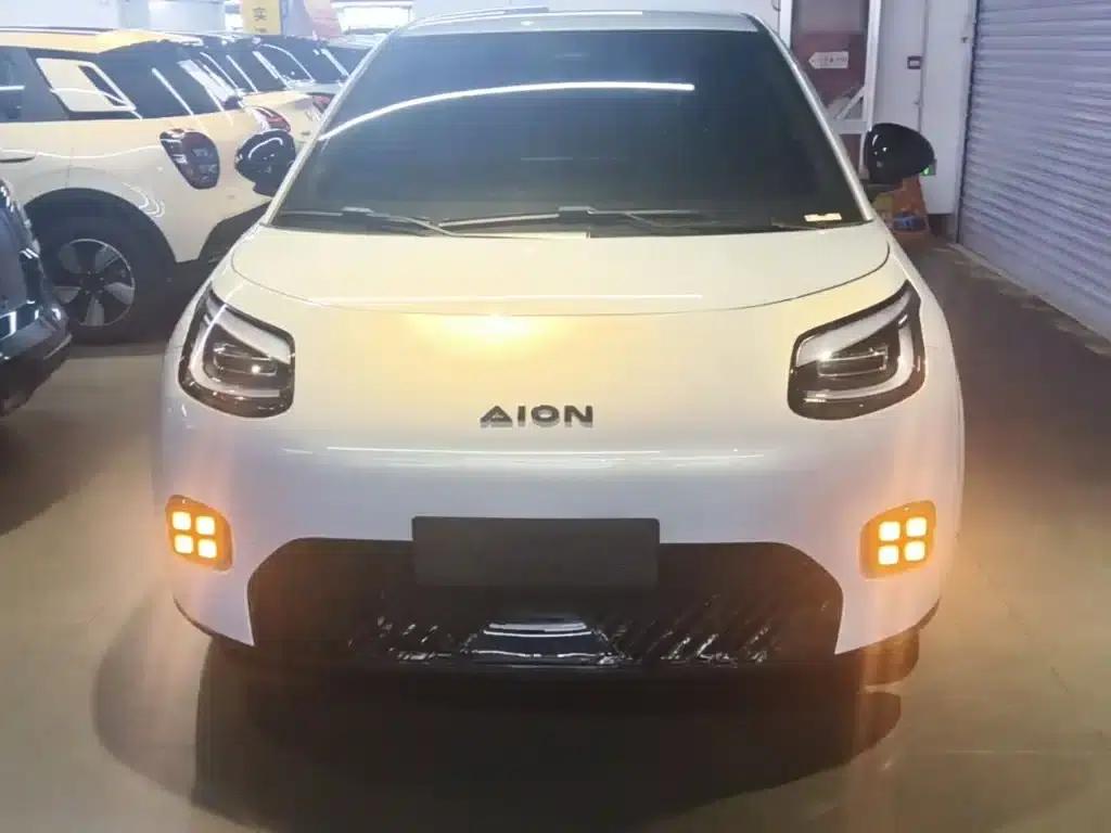 AION UT 2025 330 Star Edition — миниатюра 3