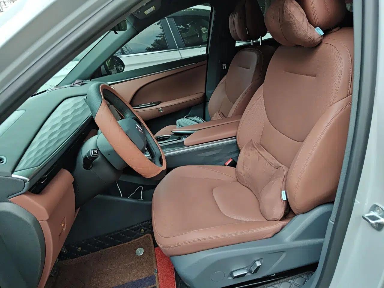 ARCFOX Alpha T5 2026 Model Range-Extended 1215 Yuanjing Smart Driving Version — миниатюра 15