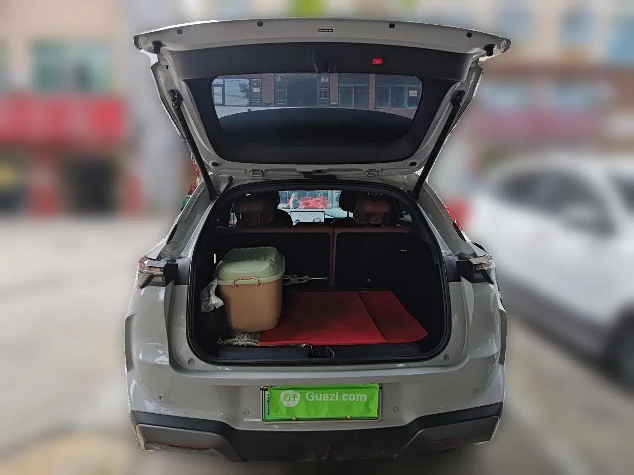 ARCFOX Alpha T5 2026 Model Range-Extended 1215 Yuanjing Smart Driving Version — миниатюра 19