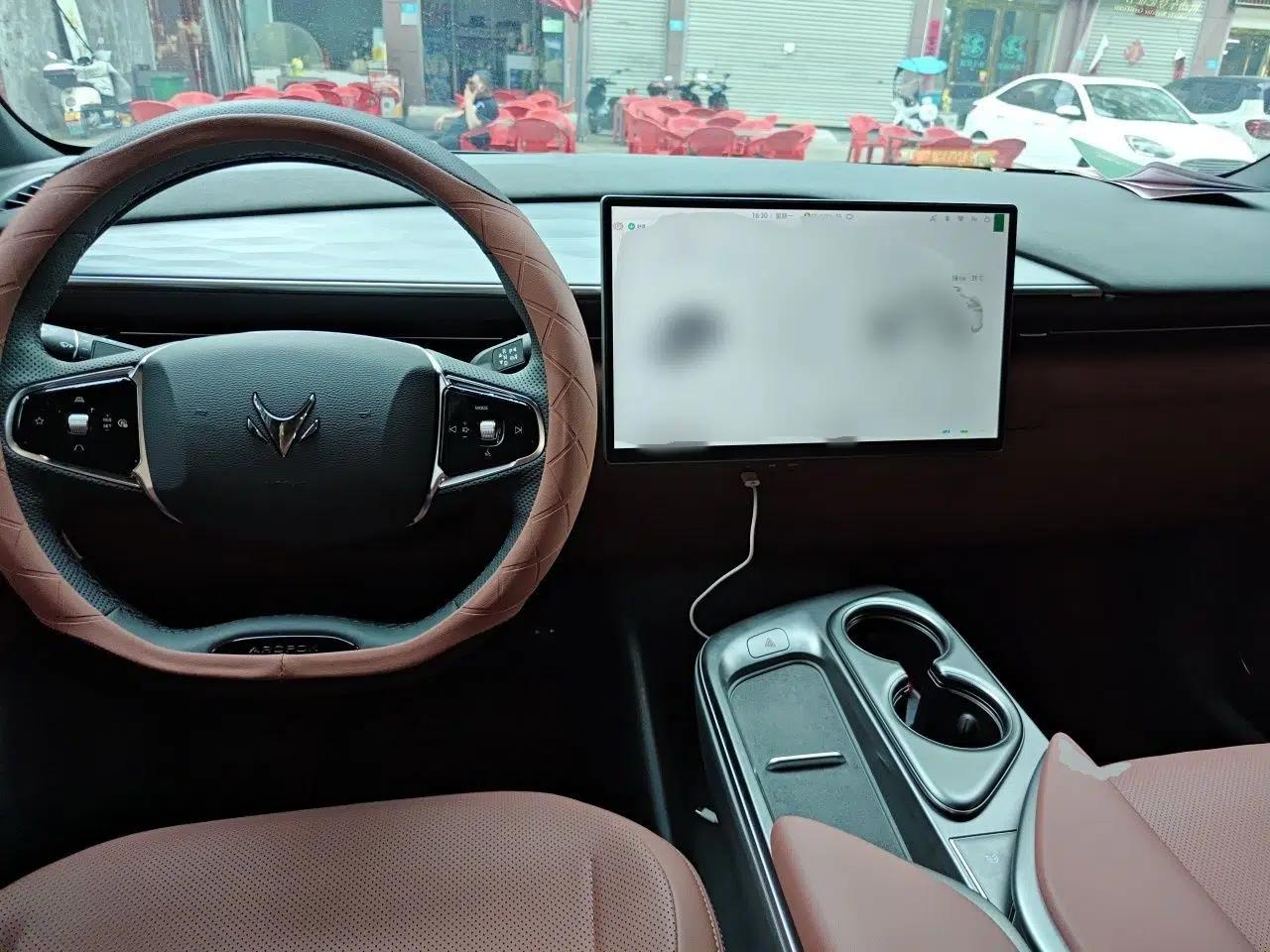 ARCFOX Alpha T5 2026 Model Range-Extended 1215 Yuanjing Smart Driving Version — миниатюра 9