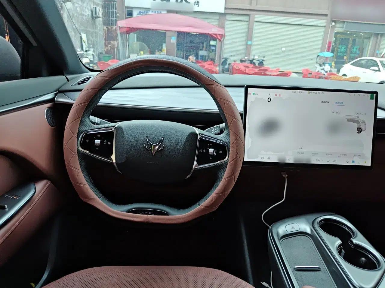ARCFOX Alpha T5 2026 Model Range-Extended 1215 Yuanjing Smart Driving Version — миниатюра 10