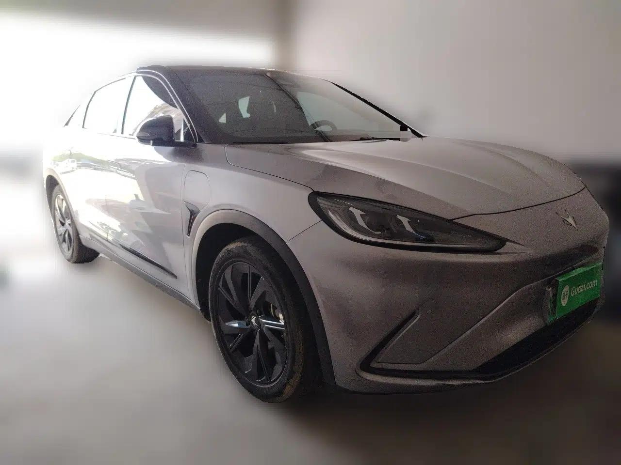 ARCFOX Alpha S 2023 525E Forest Edition 175kW — миниатюра 3
