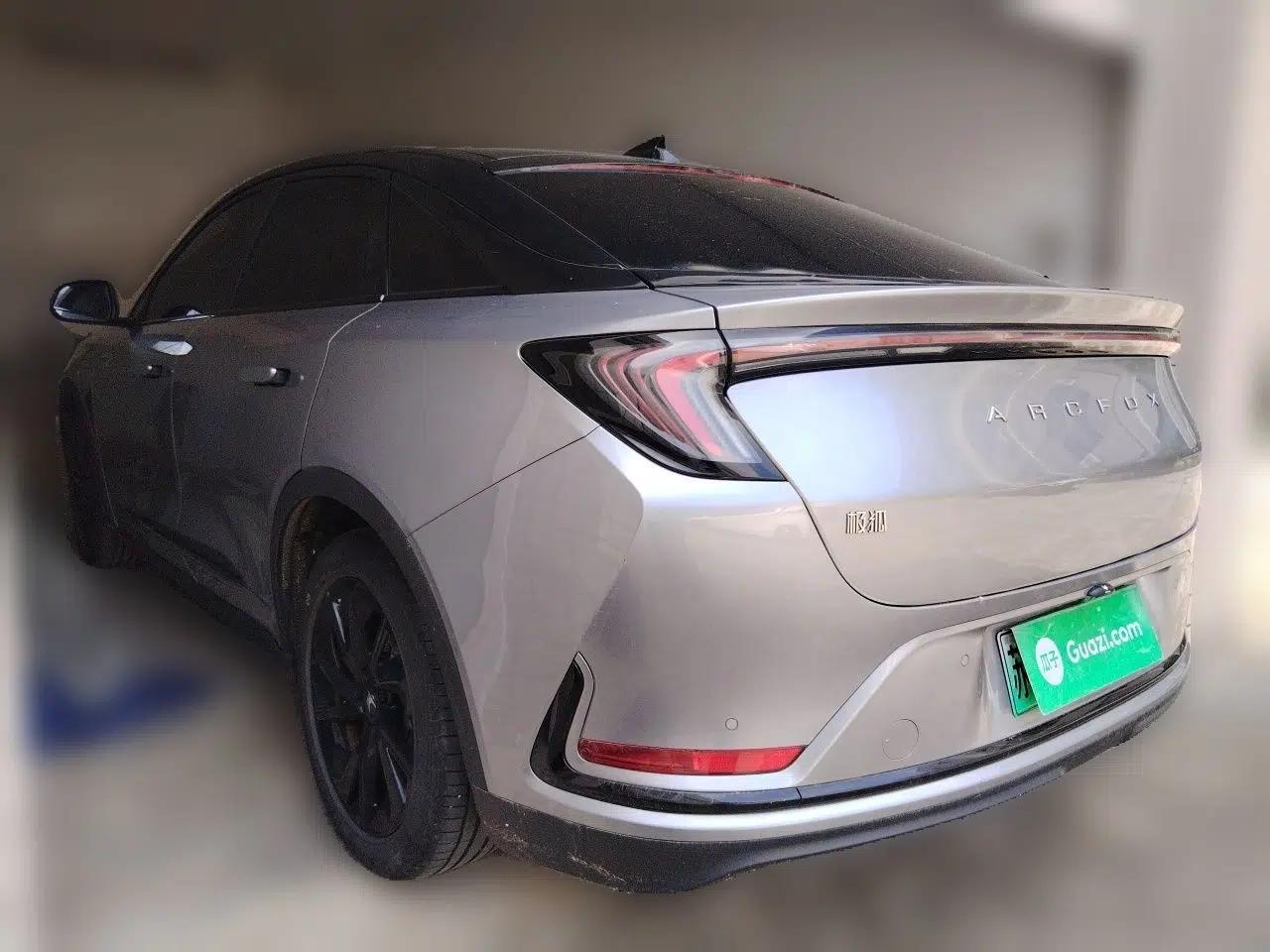 ARCFOX Alpha S 2023 525E Forest Edition 175kW — миниатюра 4
