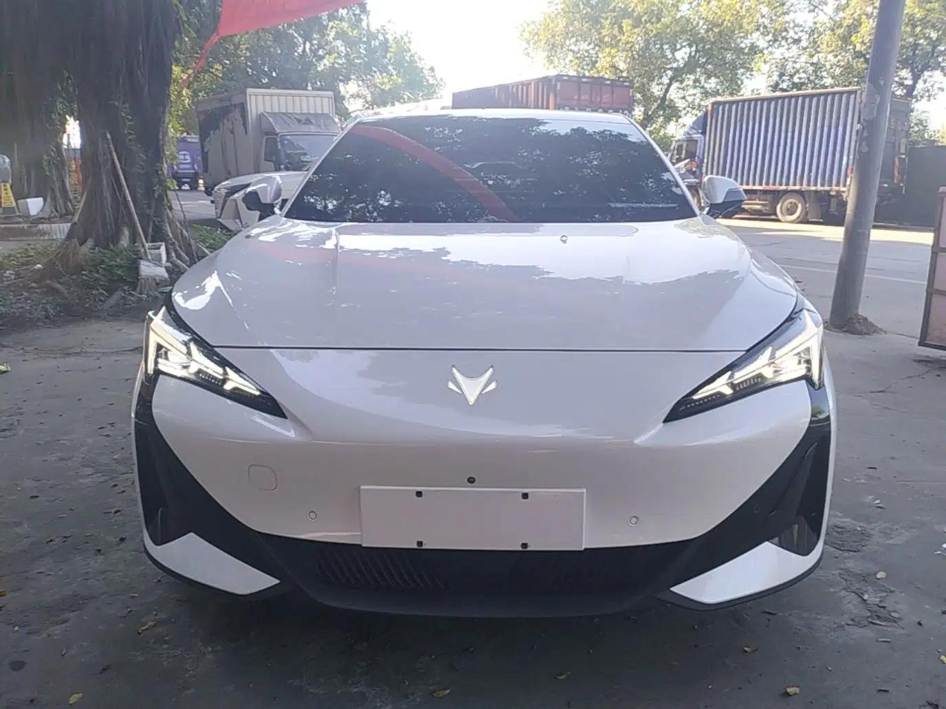 ARCFOX Alpha S5 2025 560PRO 185kW — миниатюра 2