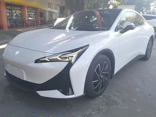 ARCFOX Alpha S5 2025 560PRO 185kW
