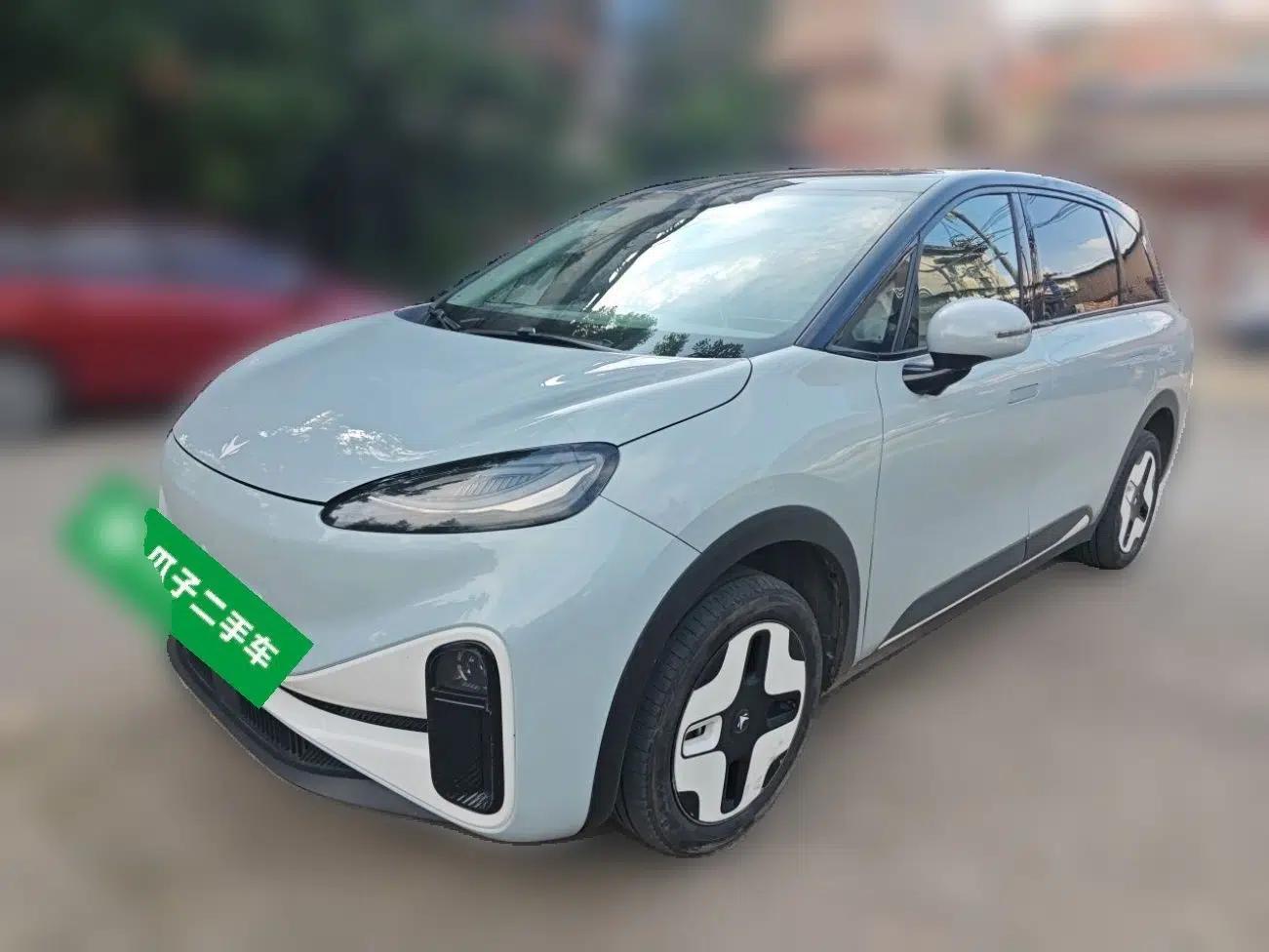 ARCFOX Kaola 2023 Family Edition — миниатюра 1