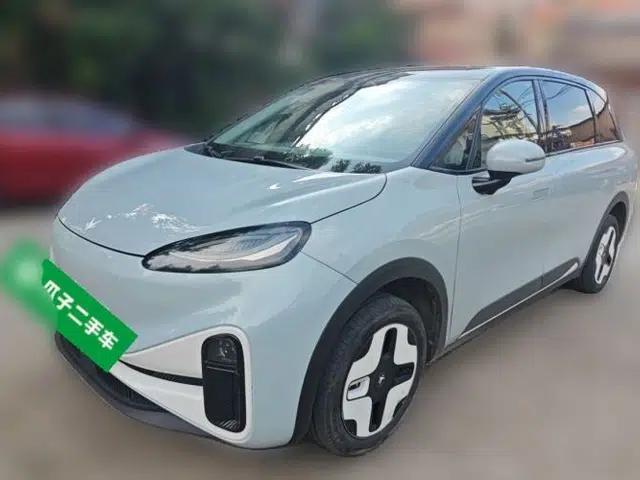 ARCFOX Kaola 2023 Family Edition