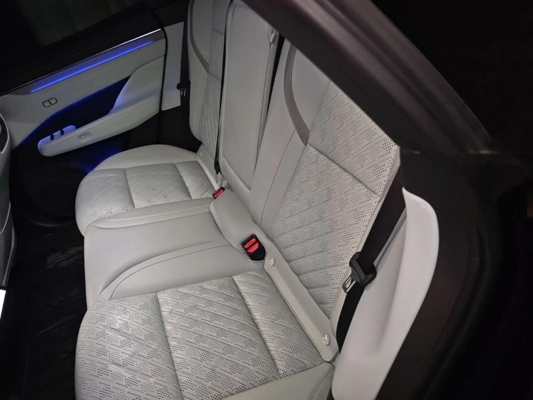 Zeekr 001 2024 YOU Edition 100 kWh All-Wheel Drive — миниатюра 20
