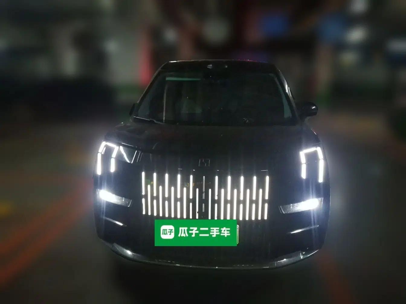 Zeekr 009 2024 GAC Trumpchi — миниатюра 2