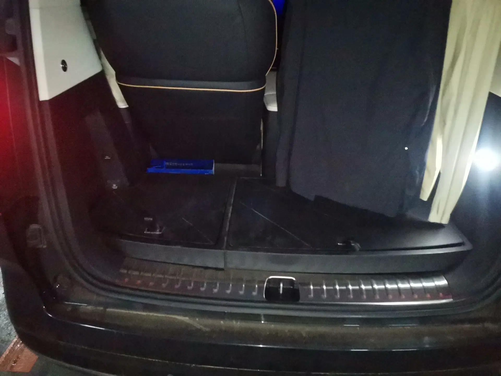 Zeekr 009 2024 GAC Trumpchi — миниатюра 19