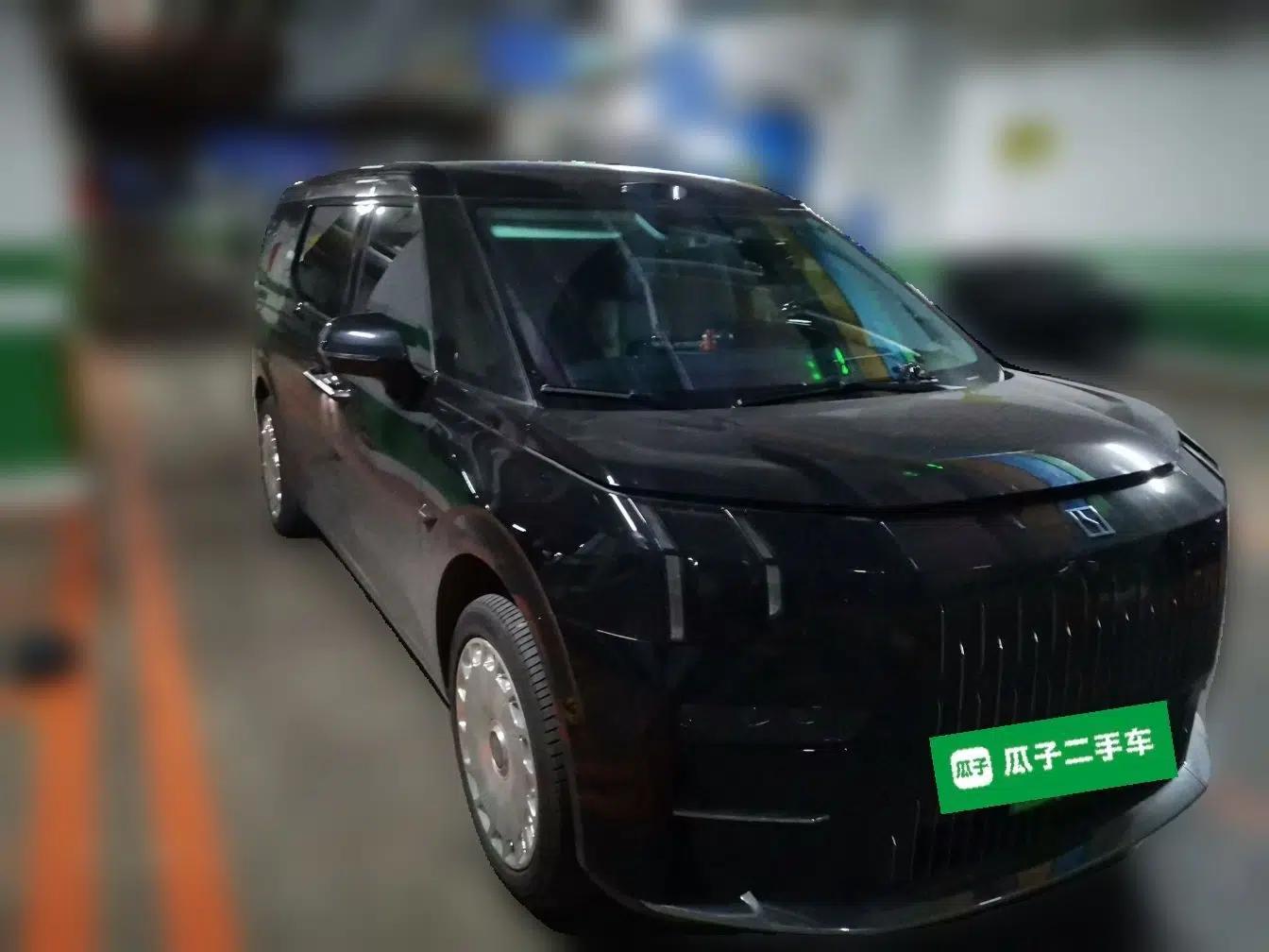 Zeekr 009 2024 GAC Trumpchi — миниатюра 3