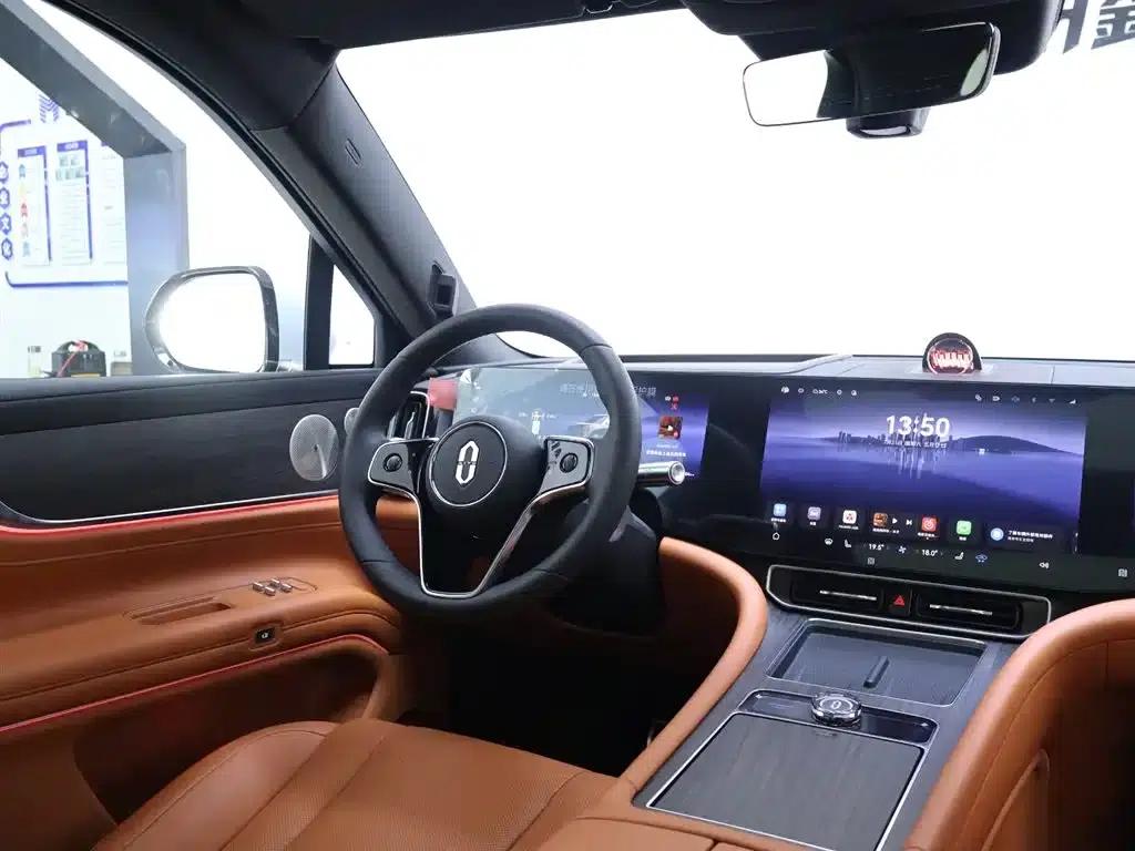 Wenjie M9 2024 Range Extended Ultra Edition 42kWh 6-Seater — миниатюра 14