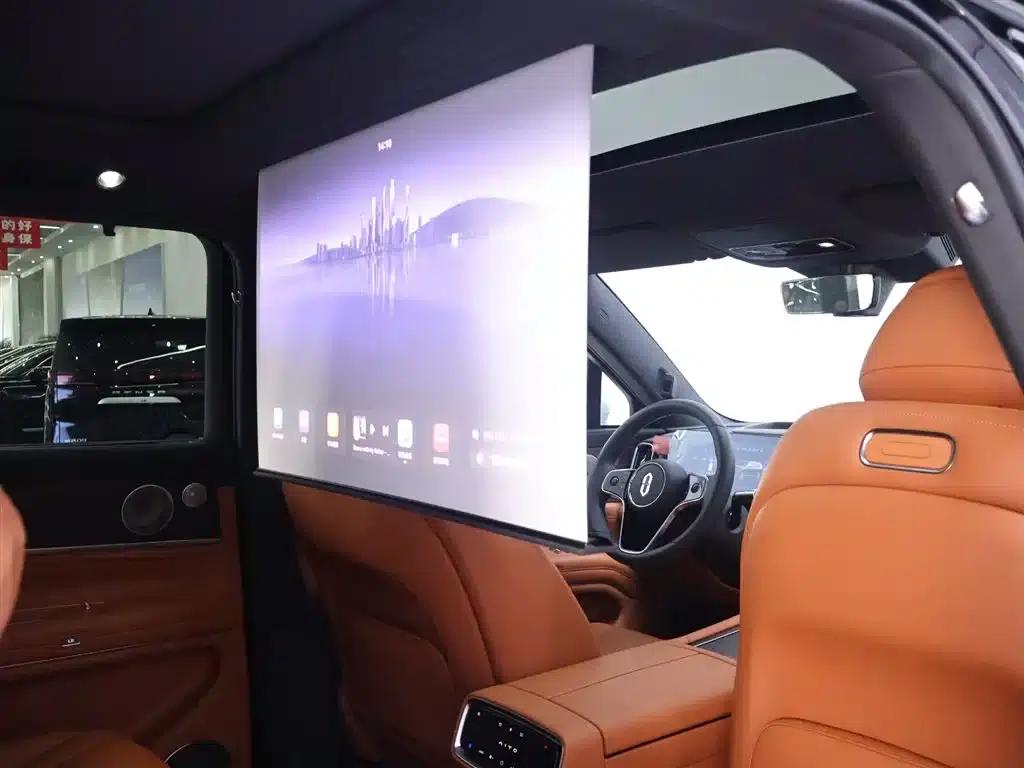Wenjie M9 2024 Range Extended Ultra Edition 42kWh 6-Seater — миниатюра 25