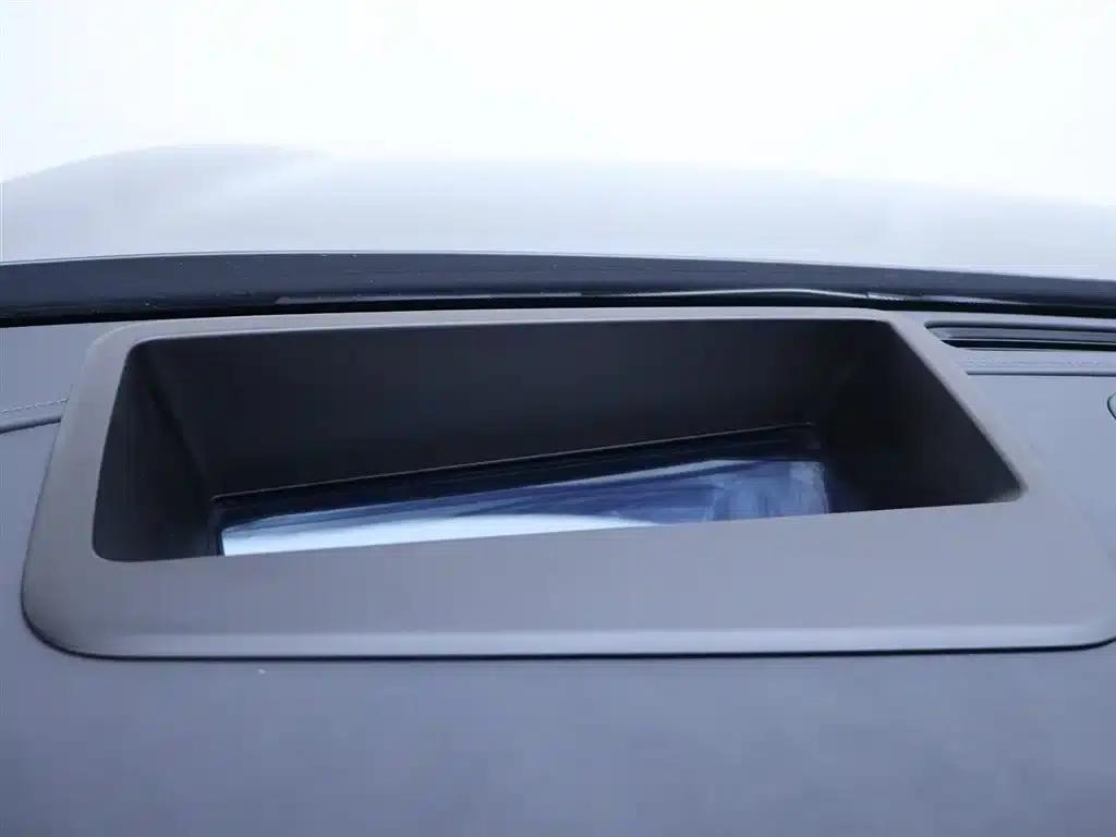 Wenjie M9 2024 Range Extended Ultra Edition 42kWh 6-Seater — миниатюра 27