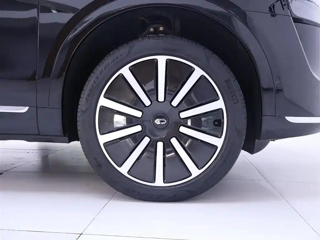 Wenjie M9 2024 Range Extended Ultra Edition 42kWh 6-Seater — миниатюра 6
