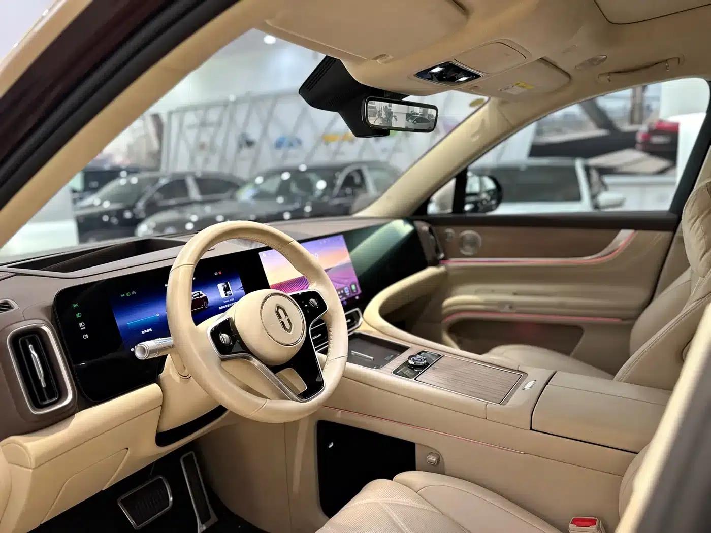 Wenjie M9 2025 Ultra Extended Range Edition 52kWh 6-Seat Version (192-line LiDAR) — миниатюра 6