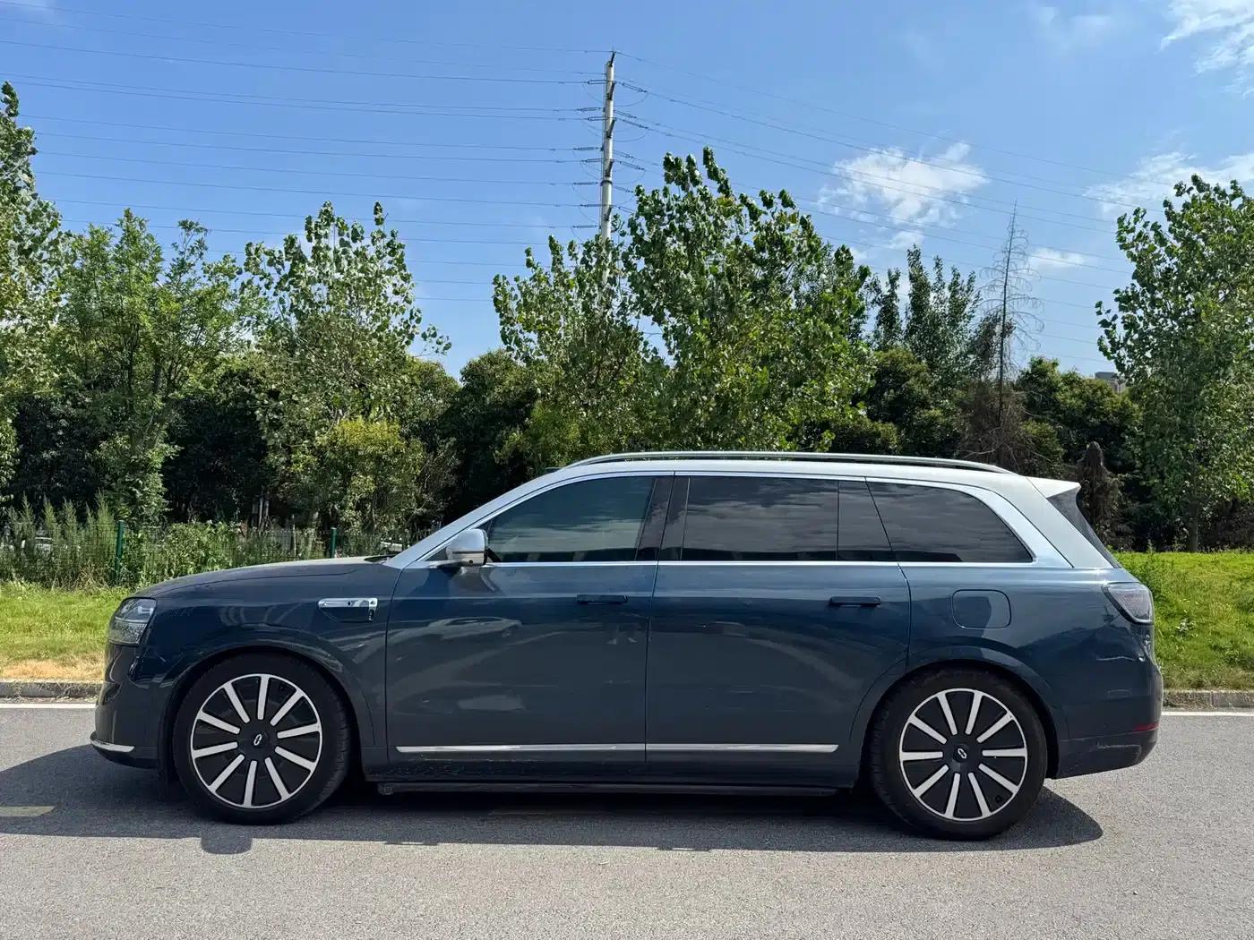 Wenjie M9 2025 Ultra Extended Range Edition (52kWh, 6-seater, 192-line LiDAR) — миниатюра 20