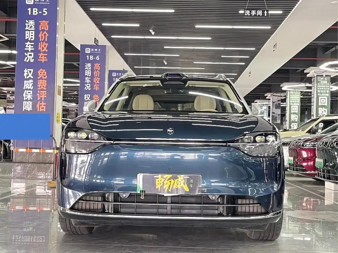Wenjie M9 2025 Ultra Extended Range Edition 52kWh 6-Seat Version (192-line LiDAR) — миниатюра 2