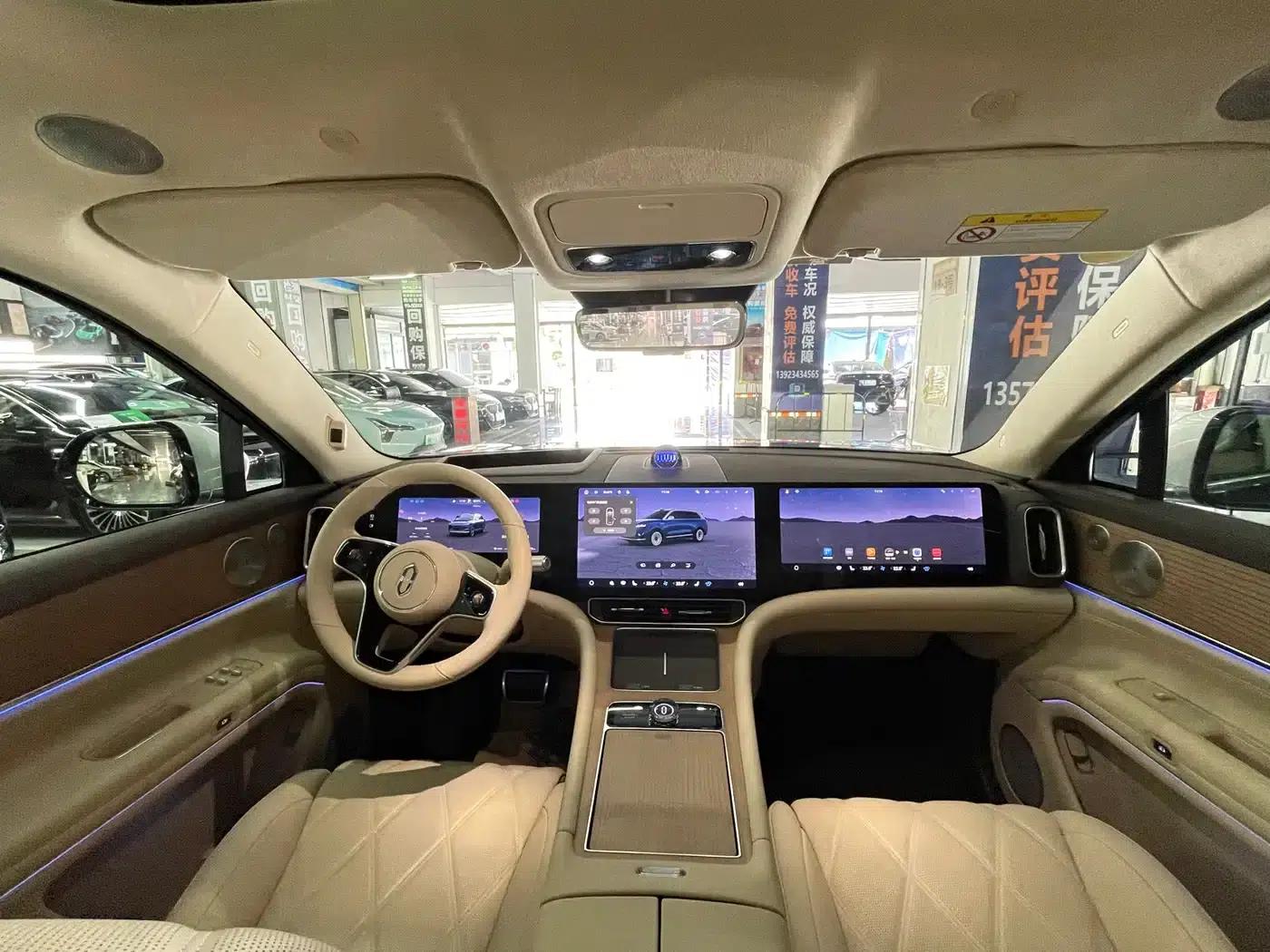 Wenjie M9 2025 Ultra Extended Range Edition 52kWh 6-Seat Version (192-line LiDAR) — миниатюра 15
