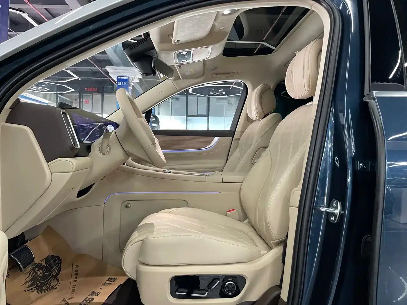 Wenjie M9 2025 Ultra Extended Range Edition 52kWh 6-Seat Version (192-line LiDAR) — миниатюра 9