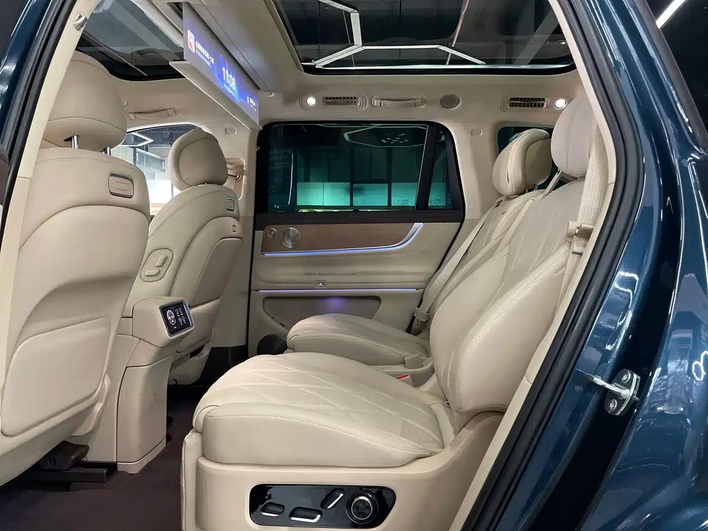 Wenjie M9 2025 Ultra Extended Range Edition 52kWh 6-Seat Version (192-line LiDAR) — миниатюра 10