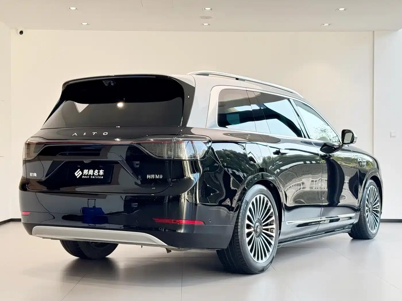 Wenjie M9 2025 Ultra Extended Range Edition 52kWh 6-Seat Version (192-line LiDAR) — миниатюра 27
