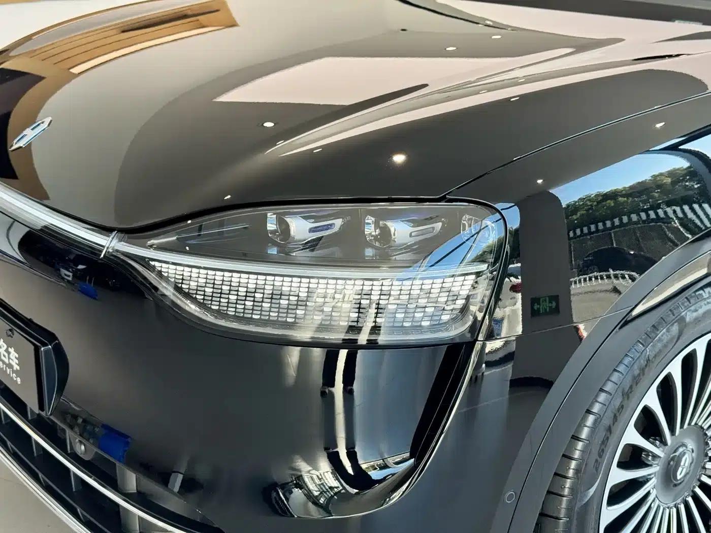 Wenjie M9 2025 Ultra Extended Range Edition 52kWh 6-Seat Version (192-line LiDAR) — миниатюра 4
