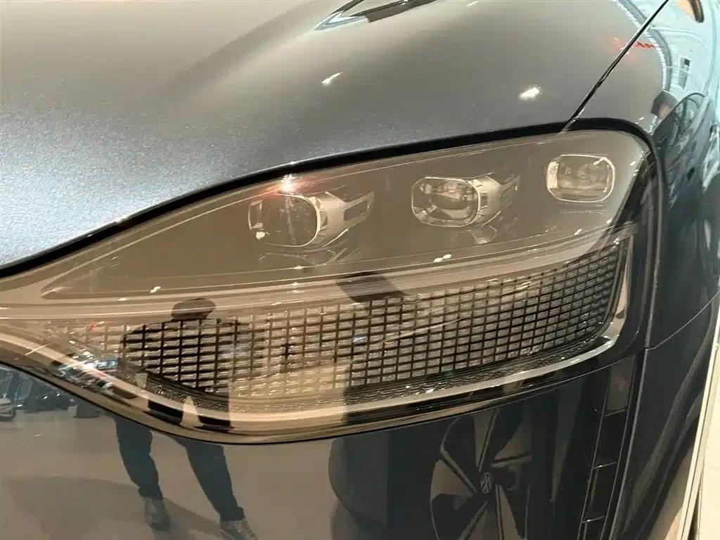 Wenjie M9 2025 Ultra Extended Range Edition 52kWh 6-Seat Version (192-line LiDAR) — миниатюра 8