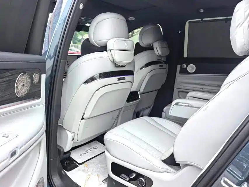 Wenjie M9 2024 Range Extended Ultra Edition 42kWh 6-Seater — миниатюра 4