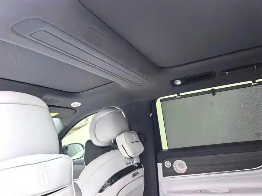 Wenjie M9 2024 Range Extended Ultra Edition 42kWh 6-Seater — миниатюра 6