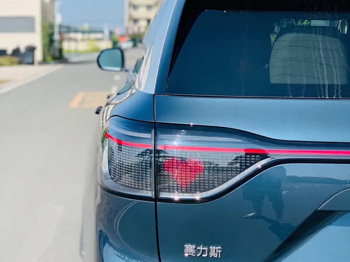 Wenjie M9 2024 Range Extended Ultra Edition 42kWh 6-Seater — миниатюра 14