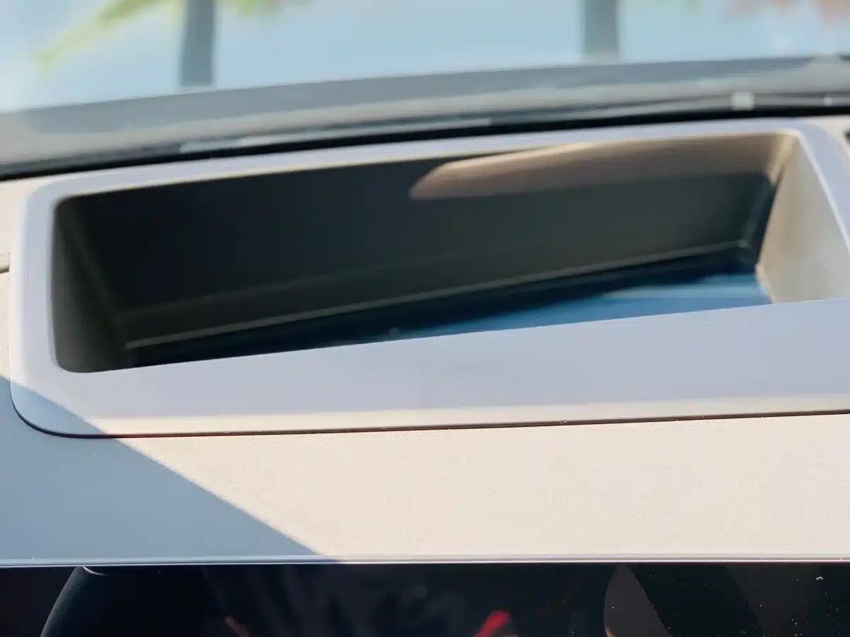 Wenjie M9 2024 Range Extended Ultra Edition 42kWh 6-Seater — миниатюра 26
