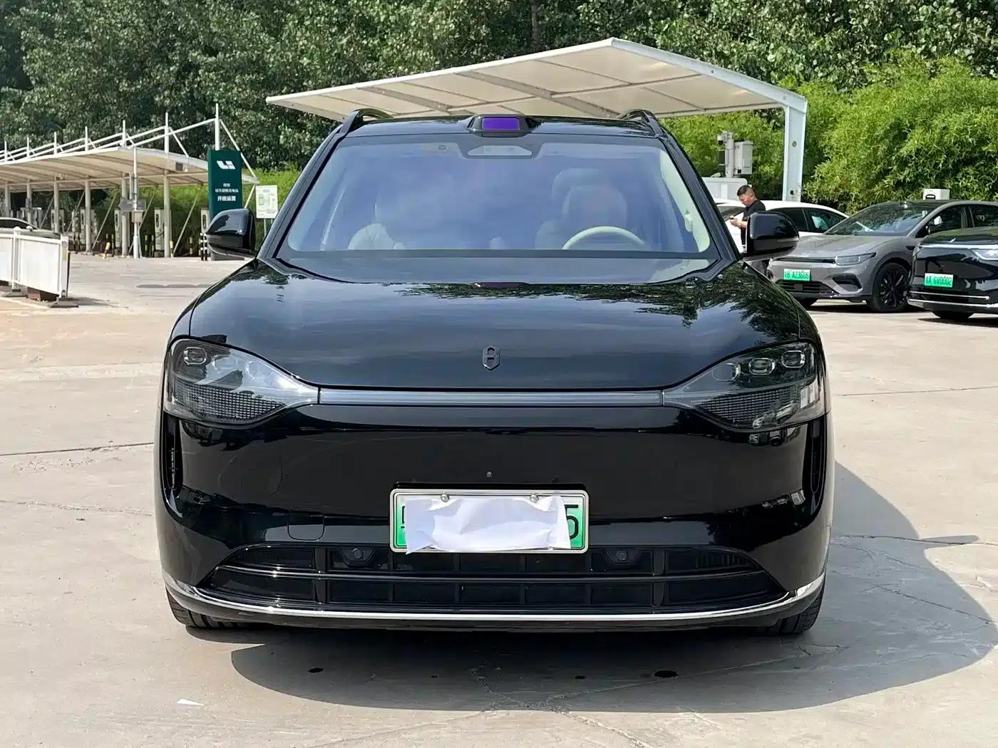 Wenjie M9 2024 Range Extended Ultra Edition 52kWh 6-Seater — миниатюра 1